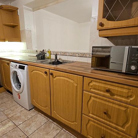 Spacious Single Room Нотингам Екстериор снимка